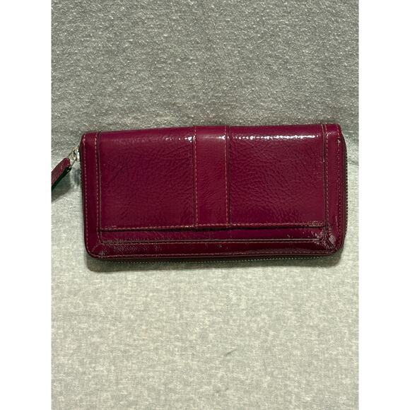 Coach Plum Patent Crinkle Leather Wallet - Picture 8 of 9